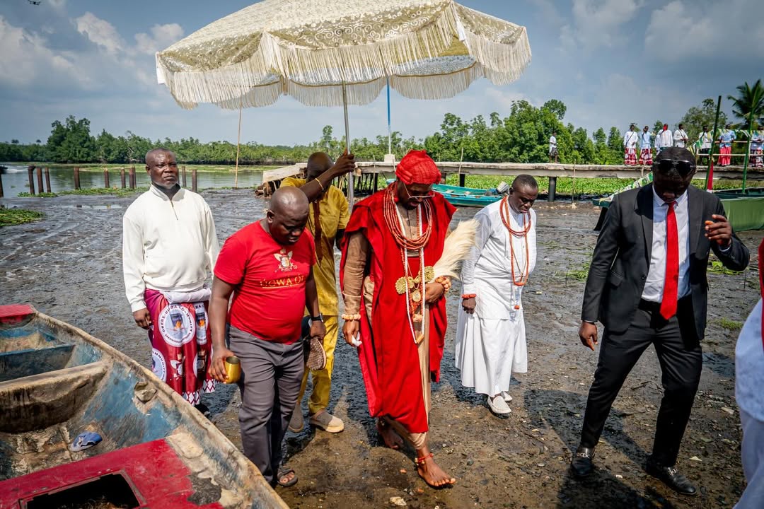 His Majesty blessing the land and waters