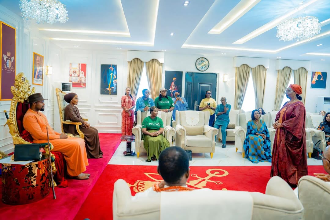 Courtesy visit ahead of recap conference