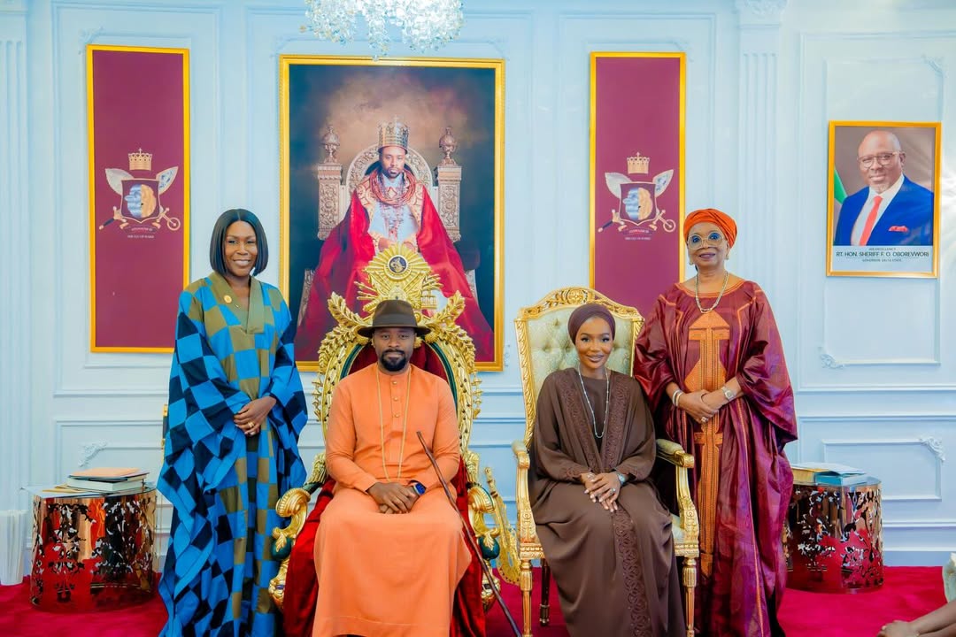 His Majesty and Olori receiving guests