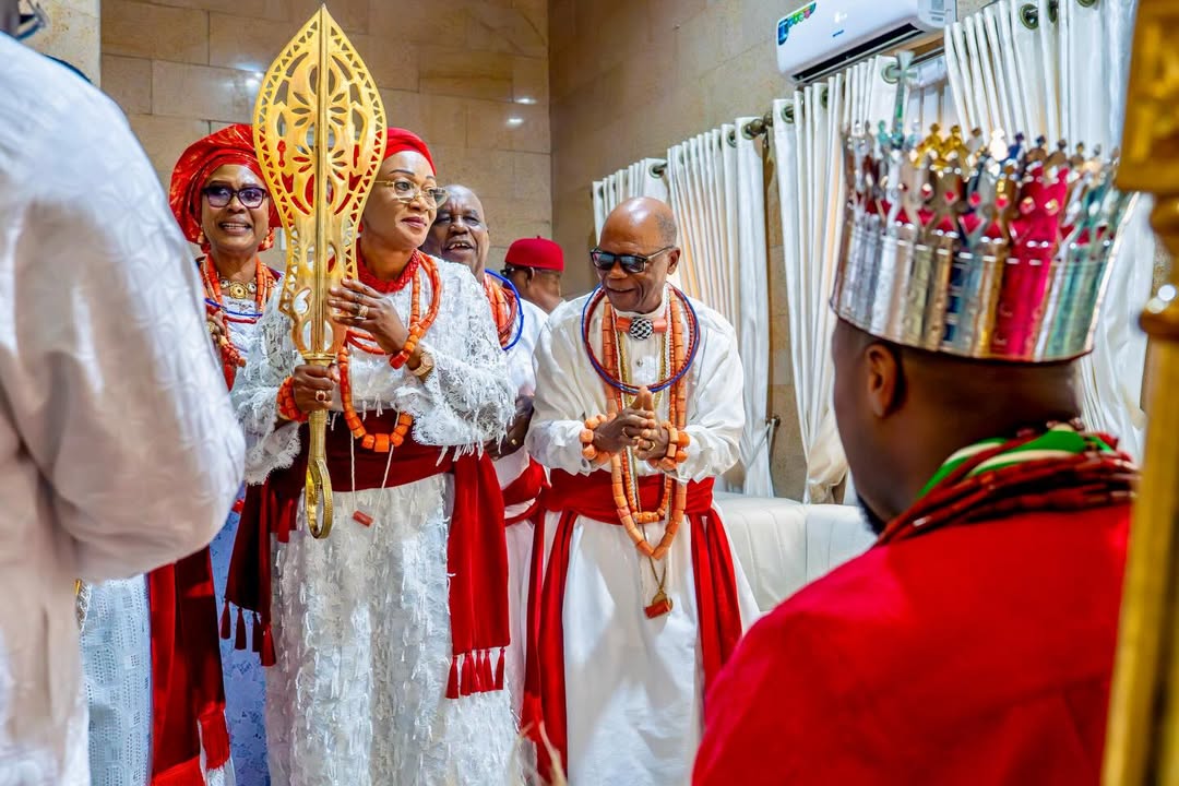 Her Excellency Senator Oluremi Tinubu at the palace