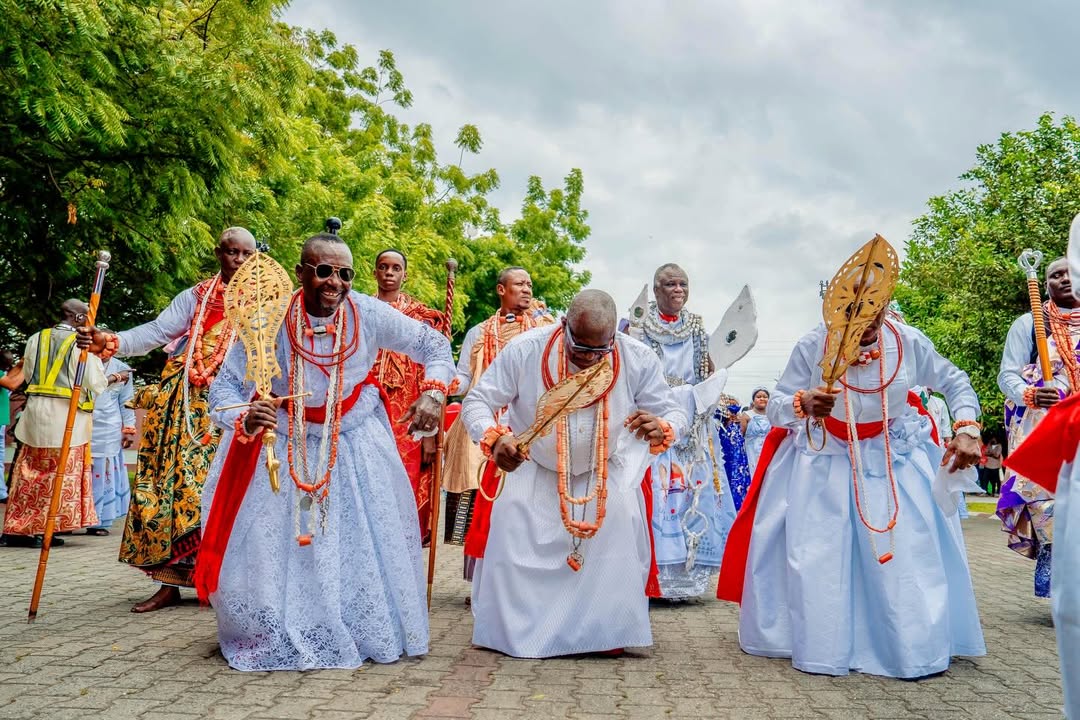 Ugbolokposo sons and daughters in procession