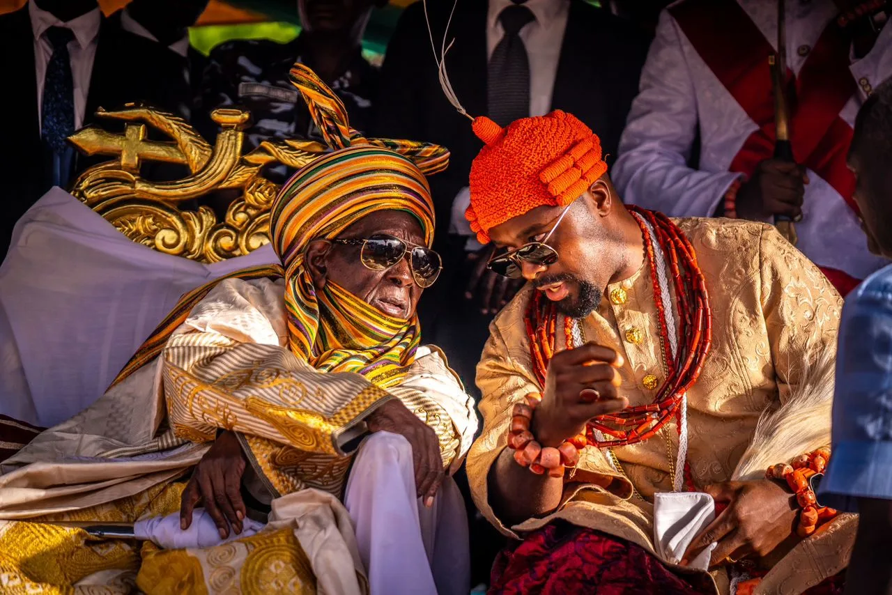 Ogiamẹ Atuwatsé III — photograph 1