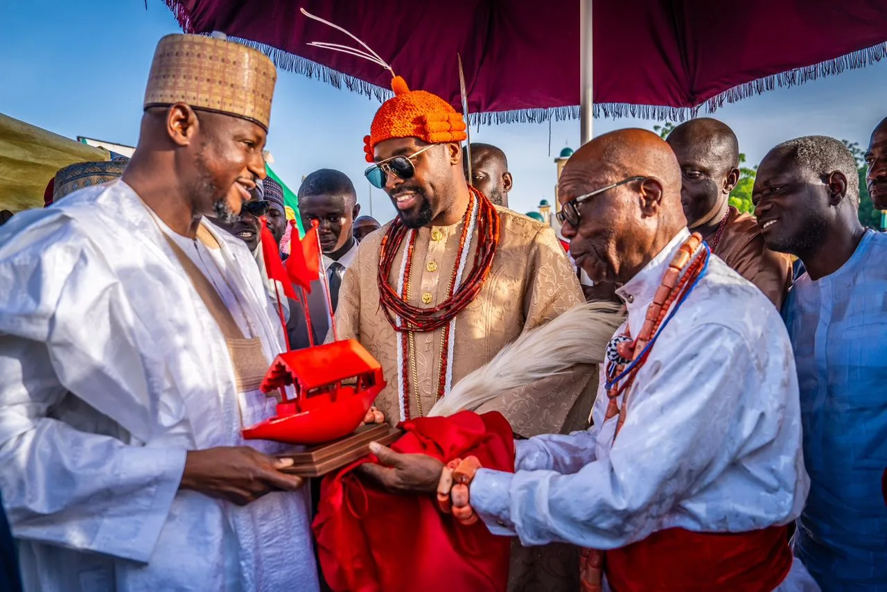 Ogiamẹ Atuwatsé III — photograph 2