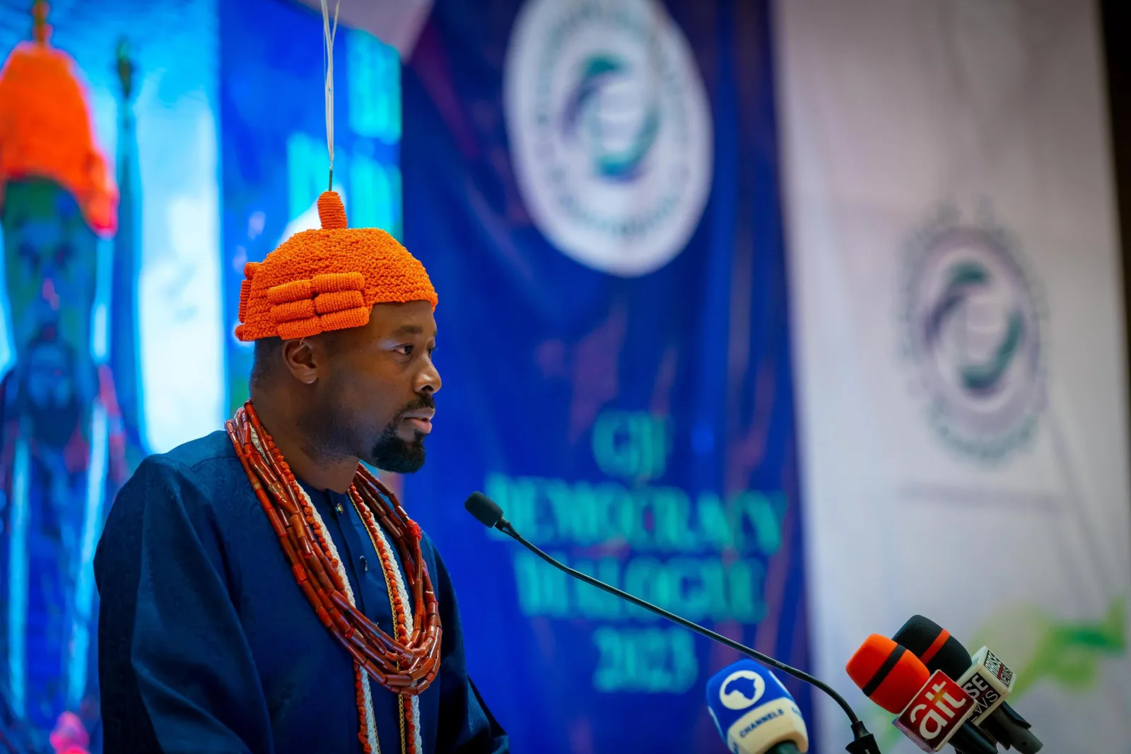 Ogiamẹ Atuwatsé III — photograph 1