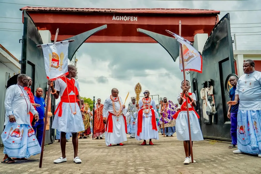 Ugbolokposo Community enters Aghofen for Ghigho Aghofen palace watch