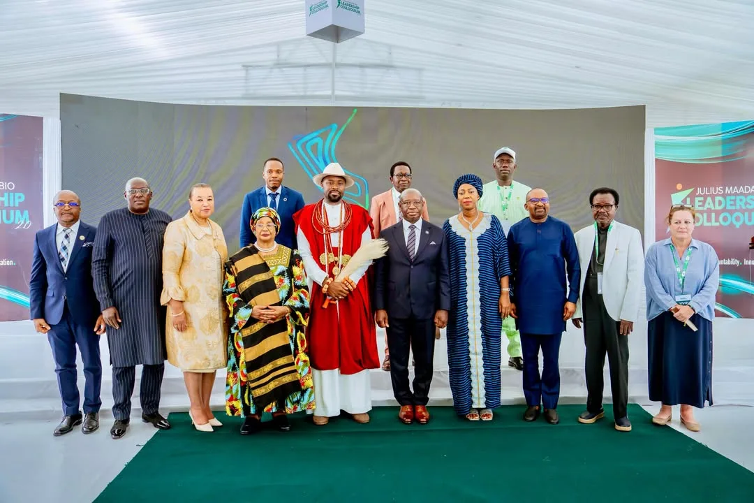 Group portrait at the closing of the leadership colloquium