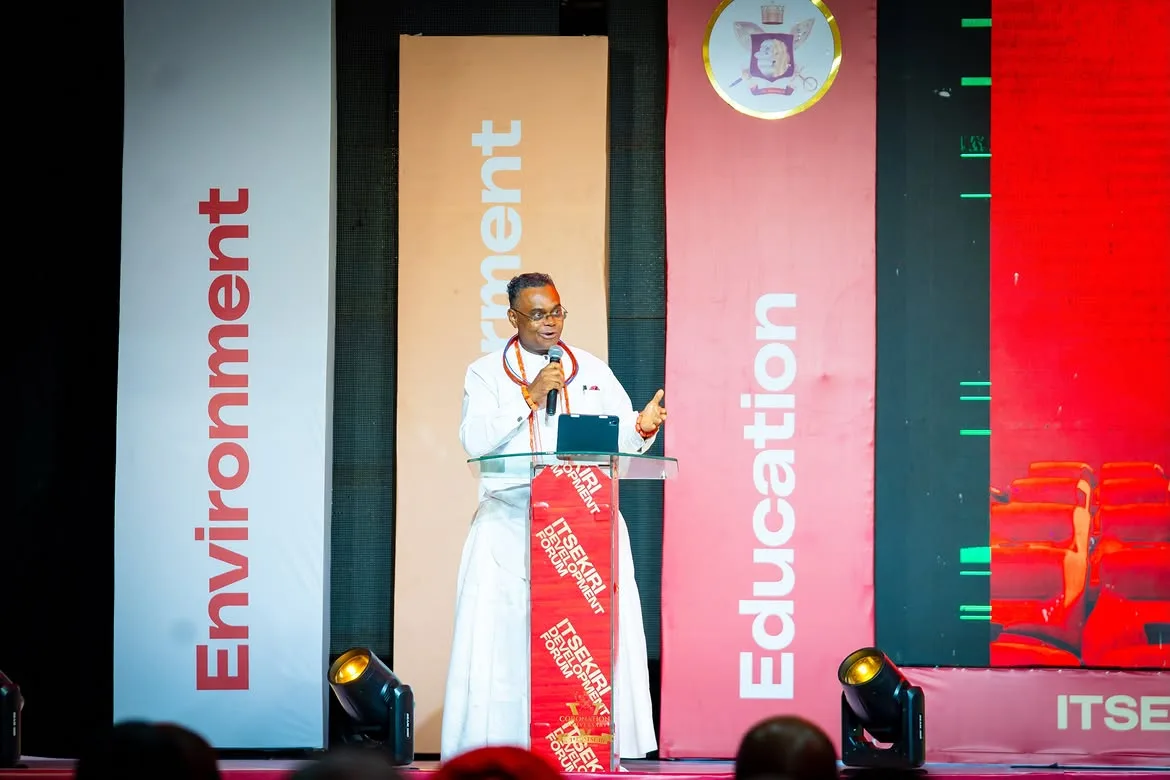 Development presentation at the Itsẹkiri Forum